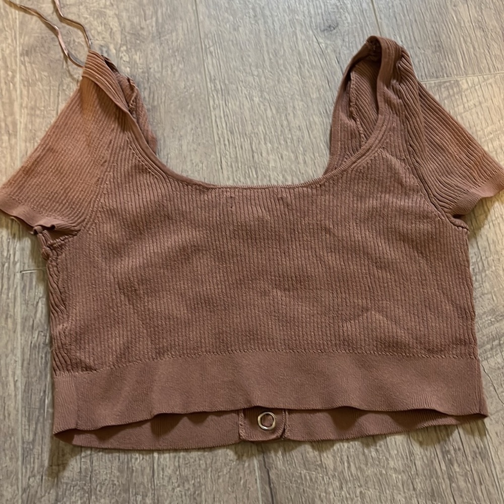 Kendall and Kylie crop top - Picture 4 of 4
